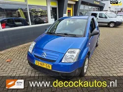 Blauw, metallic lak Gebruikt 2004 Citroën C2 Prestige Hatchback | € 2.340 (Iets duurder)