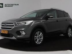 Grijs Gebruikt 2017 Ford Kuga Titanium SUV | € 13.445 (Goede deal)