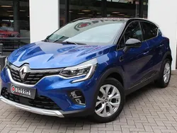 Blauw Gebruikt 2021 Renault Captur Intens SUV | € 21.850 (Eerlijke prijs)