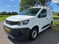 Wit Gebruikt 2019 Peugeot Partner Premium MPV | € 7.150 (Eerlijke prijs)