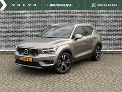 Grijs Gebruikt 2020 Volvo XC40 Inscription SUV | € 30.899 (Eerlijke prijs)