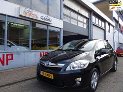 Zwart Gebruikt 2010 Toyota Auris Hybrid Hatchback | € 9.950 (Eerlijke prijs)