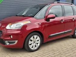 Rood Gebruikt 2012 Citroën C3 Picasso Exclusive MPV | € 8.499 (Eerlijke prijs)