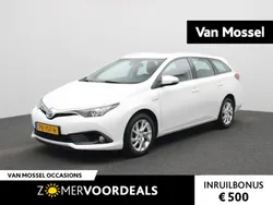 Wit Gebruikt 2017 Toyota Auris Hybrid Stationwagen | € 15.900 (Eerlijke prijs)