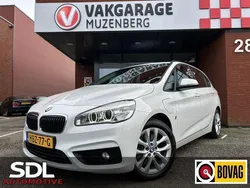 Wit Gebruikt 2017 BMW 225 Active Tourer Executive MPV | € 16.445 (Goede deal)