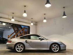 Zilver Gebruikt 2004 Porsche 911 Turbo Coupé | € 67.900