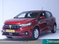 Rood Gebruikt 2021 Dacia Sandero Essentiel Hatchback | € 13.540 (Goede deal)