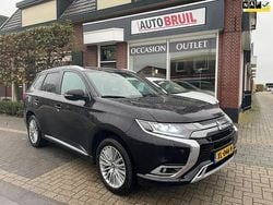 Zwart Gebruikt 2019 Mitsubishi Outlander Instyle SUV | € 17.850 (Eerlijke prijs)