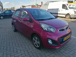 Paars Gebruikt 2013 Kia Picanto Hatchback | € 3.799 (Eerlijke prijs)