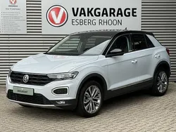 Wit, metallic lak Gebruikt 2019 VW T-Roc Sport SUV | € 23.950 (Goede deal)