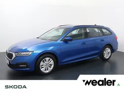 Blauw, metallic lak Gebruikt 2024 Skoda Octavia Ambition Stationwagen | € 29.540 (Eerlijke prijs)