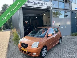 Oranje Gebruikt 2006 Kia Picanto Hatchback | € 1.999 (Eerlijke prijs)