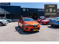 Oranje Gebruikt 2020 Renault Clio V Intens Hatchback | € 15.450 (Iets duurder)