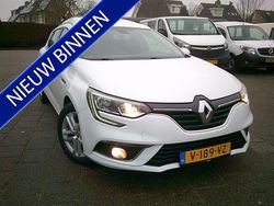 Wit Gebruikt 2019 Renault Mégane Van | € 7.950
