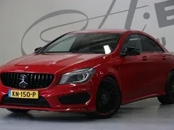 Rood Gebruikt 2015 Mercedes CLA180 Prestige Sedan | € 13.950 (Eerlijke prijs)