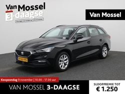 Zwart Gebruikt 2022 Seat Leon Reference Stationwagen | € 19.900 (Eerlijke prijs)