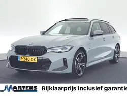 Grijs Gebruikt 2022 BMW 320 M Sport Stationwagen | € 39.949 (Iets duurder)