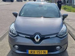 Grijs Gebruikt 2016 Renault Clio IV Iconic Hatchback | € 8.500