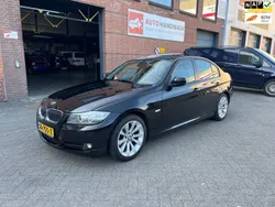 Zwart Gebruikt 2010 BMW 318 Executive Sedan | € 6.950 (Eerlijke prijs)