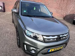 Grijs Gebruikt 2016 Suzuki Vitara SUV | € 14.299 (Eerlijke prijs)