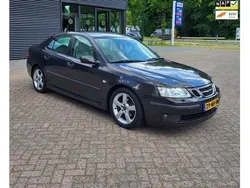 Zwart Gebruikt 2003 Saab 9-3 Vector Sedan | € 2.195 (Eerlijke prijs)