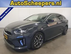 Grijs, metallic lak Gebruikt 2020 Kia ProCeed GT-Line Hatchback | € 18.995 (Eerlijke prijs)