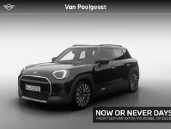 Midnight black ii (c4r) Nieuw 2025 Mini Aceman Favoured SUV | € 42.490 (Super prijs)