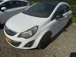 Wit Gebruikt 2014 Opel Corsa Hatchback | € 4.440 (Goede deal)