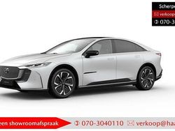 Wit Nieuw 2025 Mazda 6e Takumi-Line Sedan | € 44.590 (Goede deal)