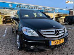 Zwart Gebruikt 2006 Mercedes B170 MPV | € 4.450 (Eerlijke prijs)