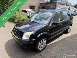 Zwart Gebruikt 2003 Ford Fusion MPV | € 799 (Goede deal)