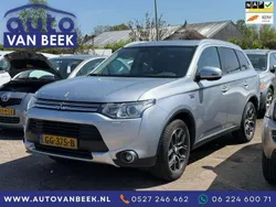 Grijs Gebruikt 2015 Mitsubishi Outlander P-HEV Instyle SUV | € 6.250