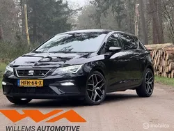 Zwart Gebruikt 2017 Seat Leon ST FR Stationwagen | € 15.795 (Iets duurder)