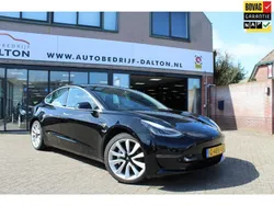 Zwart Gebruikt 2019 Tesla Model 3 Long Range Sedan | € 23.450 (Eerlijke prijs)