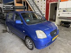 Blauw Gebruikt 2005 Kia Picanto Hatchback | € 500 (Goede deal)