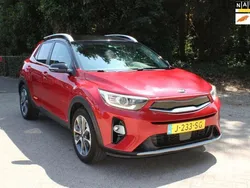 Rood Gebruikt 2019 Kia Stonic SUV | € 18.450 (Eerlijke prijs)