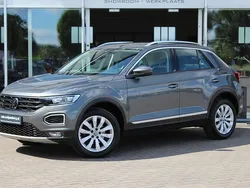 Grijs, metallic lak Gebruikt 2021 VW T-Roc Sportline SUV | € 26.450 (Eerlijke prijs)