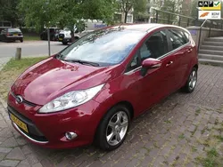 Paars Gebruikt 2008 Ford Fiesta Titanium Hatchback | € 3.450 (Eerlijke prijs)