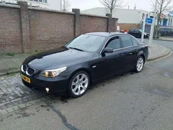 Zwart Gebruikt 2004 BMW 520 Sedan | € 4.950 (Eerlijke prijs)