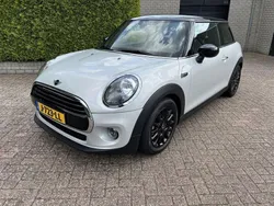 Wit Gebruikt 2020 Mini Cooper Salt Hatchback | € 18.450 (Eerlijke prijs)