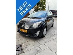 Zwart Gebruikt 2010 Renault Twingo Authentique Hatchback | € 2.195 (Goede deal)