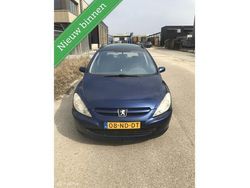 Blauw Gebruikt 2003 Peugeot 307 Stationwagen | € 875 (Eerlijke prijs)