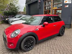 Rood Gebruikt 2018 Mini ONE Hatchback | € 12.499 (Goede deal)