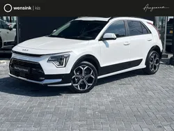 Wit, metallic lak Nieuw 2024 Kia Niro SUV | € 38.995 (Eerlijke prijs)