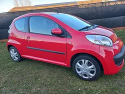 Rood Gebruikt 2008 Citroën C1 Hatchback | € 2.645 (Eerlijke prijs)