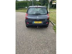 Grijs Gebruikt 2008 Renault Scénic II Business MPV | € 1.650 (Goede deal)