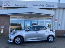 Gebruikt 2024 Toyota Yaris Hybrid Active Hatchback | € 21.850 (Goede deal)