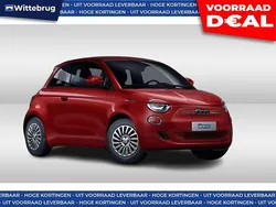 Rood Nieuw 2025 Fiat 500e Urban Hatchback | € 28.333 (Eerlijke prijs)