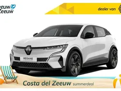 Onbekend Nieuw 2024 Renault Mégane Evolution Hatchback | € 32.920 (Goede deal)