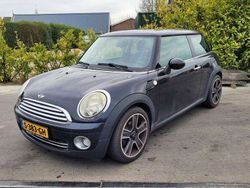 Zwart Gebruikt 2007 Mini ONE Hatchback | € 2.700 (Goede deal)